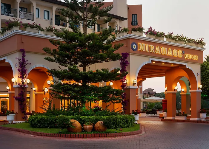 Miramare Queen فندق