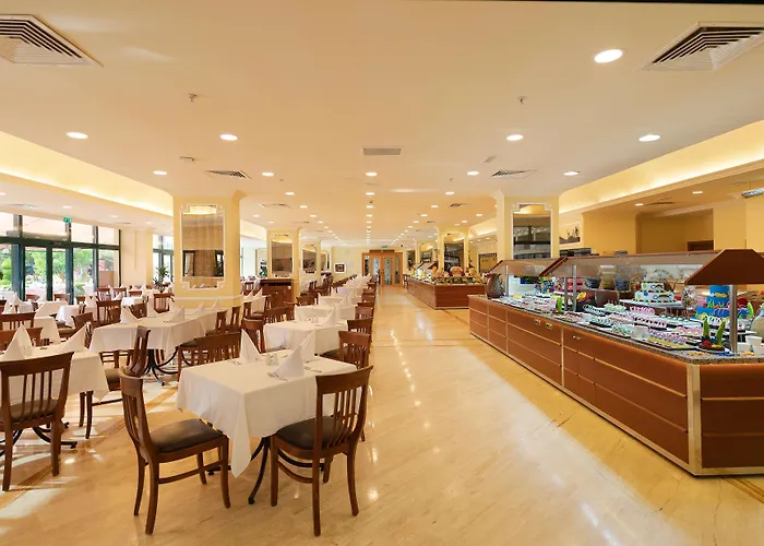 Miramare Queen فندق 5*